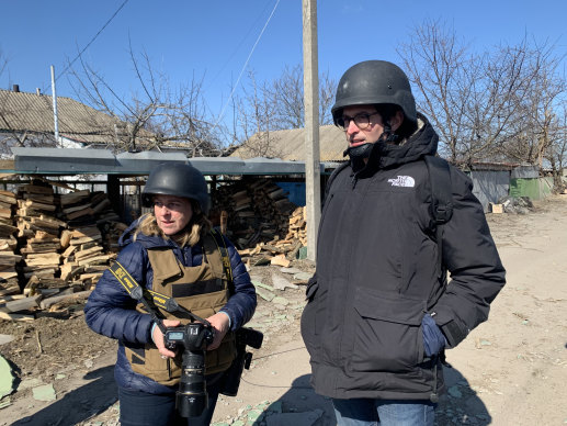 Photographer Kate Geraghty with Anthony Galloway in Ukraine in March.