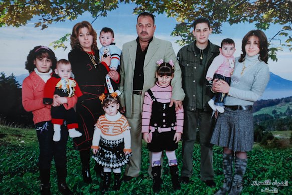 The Eeso family. 