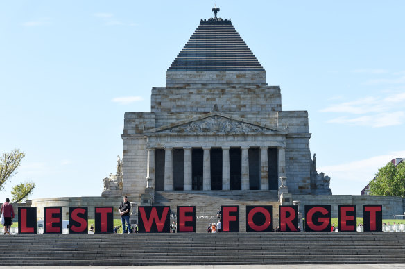 About 4000 people attended Monday's Anzac service at Melbourne's Shrine of Remembrance.