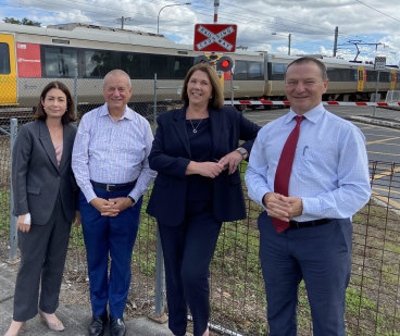 Federal Labor’s infrastructure spokeswoman, Catherine King, with Labor’s Griffith MP, Terri Butler (left), state MP Peter Russo and Moreton MP Graham Perrett.
