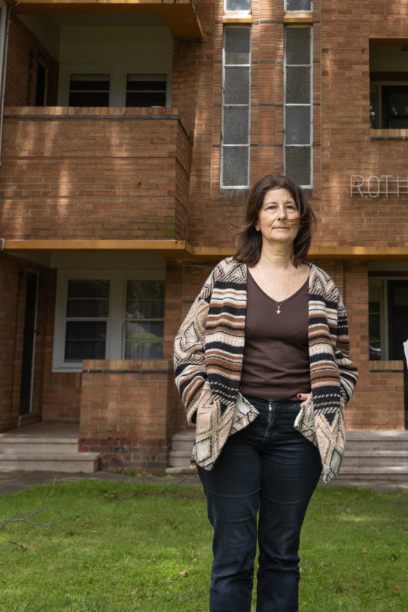 Boroondara Heritage Group’s Christina Branagan outside Camberwell’s Rotherwood block.