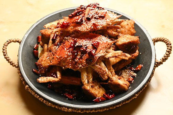 Wok-fried fragrant chilli blue swimmer crab.