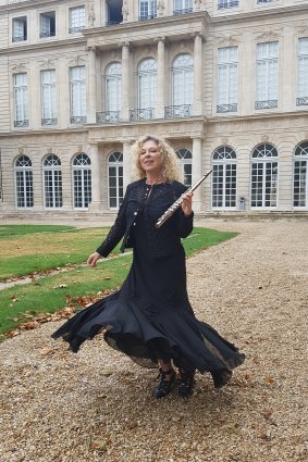 Flautist Jane Rutter in Paris.