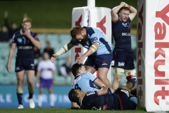 Jack Dempsey scores a try at Leichhardt Oval.