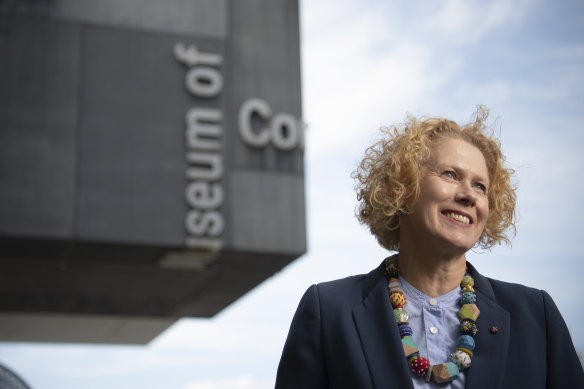 The Museum of Contemporary Art director Liz Ann Macgregor is leaving the gallery.