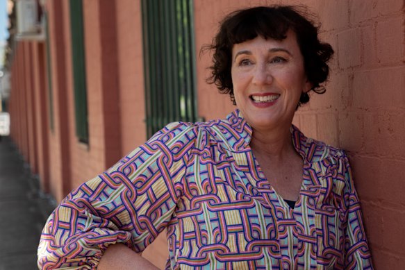 Bring back Sarah Macdonald, says Lisa Williams.