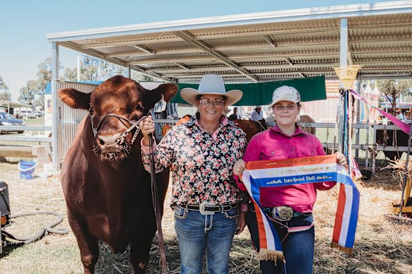 Kirrily Johnson Iseppi and her daughter Brooke with GK powerup, Supreme Bull.