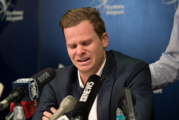 Former Australian cricket captain, Steve Smith, addresses the media at Sydney Airport, after arriving back from the cheating scandal in South Africa in 2018. 