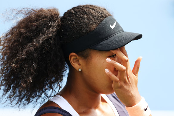 Naomi Osaka has withdrawn from a tennis tournament to protest the shooting of an African-American man by police in Wisconsin.