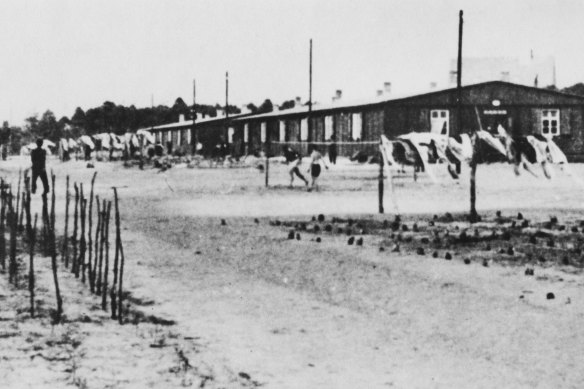 POWs at Stalag Luft III camp for captured air force servicemen in Lower Silesia (later Poland), during World War II, circa 1944. 