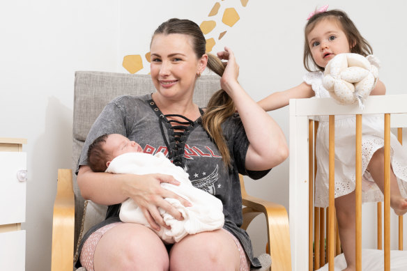 Simona Stirling, mother to daughters Harper (right) and Halle, has been proactive in chasing up testing after being diagnosed with diabetes during her pregnancy.