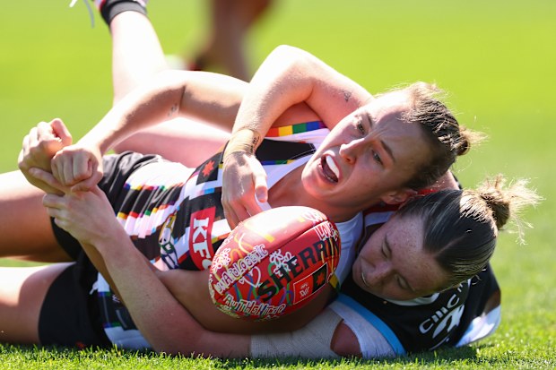 Magpies player Jordyn Allen (left) is frustrated.