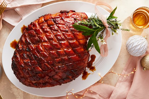 RecipeTin Eats’ go-to glazed ham.