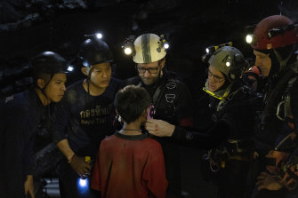 Joel Edgerton (centre) plays Australian doctor Richard Harris in Thirteen Lives, a movie about the Thai cave rescue.