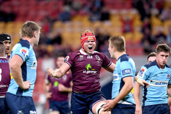 Super Rugby: Queensland Reds claim bragging rights over ...