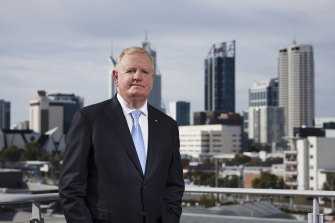 Nigel Satterley, con sede en Perth, dice que la industria no puede digerir el gran volumen de trabajo que ha estado generando. 