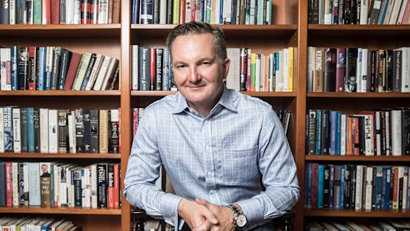 Shadow Treasurer Chris Bowen has doubled down on Labor’s tax agenda, telling retirees who are
unhappy with Labor’s policy on dividend imputation they are “entitled to vote against us.”