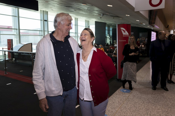 Paul and Cathy Breeze flew to Adelaide to surprise their grandchildren. 