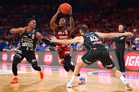 David Duke Jr. of the Wildcats goes to the basket during Perth’s win over Melbourne at RAC Arena last year. 