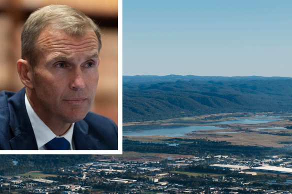 NSW Planning Minister Rob Stokes and an aerial photograph of Penrith, Cranebrook and the Nepean River on the city’s western fringe. 