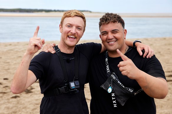 Hunted Australia winners to use prize money to start families