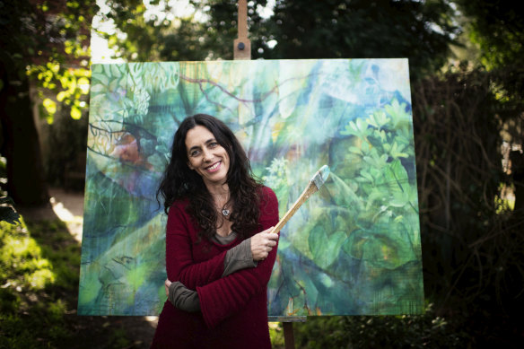 Artist Gabbi Lancaster runs a weekly online adult art course, on "intuitive painting".
