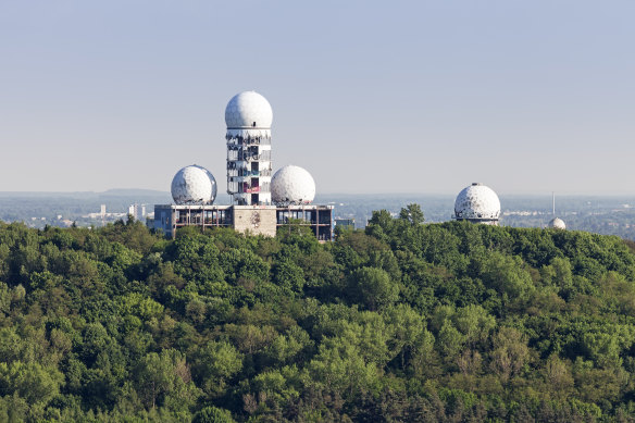 The former US listening station on the top of the Teufelsberg.