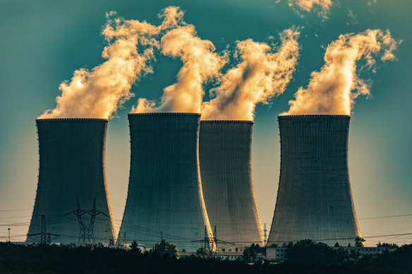 A federal parliamentary inquiry has been staged by the government to attack the opposition’s nuclear policy, but it also poses a risk.