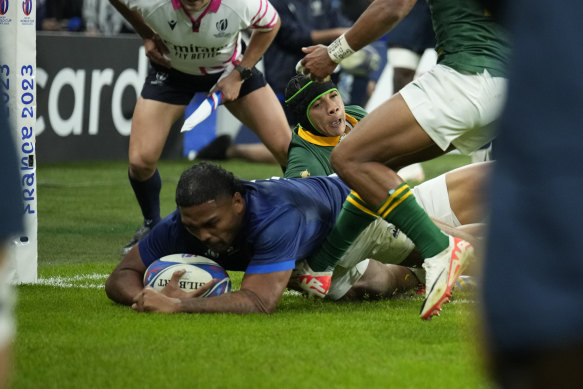 Peato Mauvaka goes over for France.