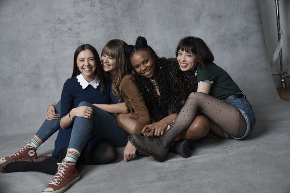 Bel Powley as Bird, Emma Appleton as Maggie, Bel Powley as Birdy, Aliyah Odoffin as
Amara and Marli Siu as Nell in Everything I Know About Love.