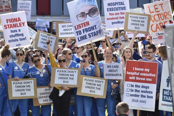 Nurses and doctors protest ourside Perth Children’s Hospital on May 25.