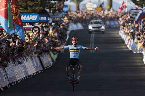 All the impressive stats and records as Remco Evenepoel becomes road cycling  world champion in Wollongong 2022 - Eurosport