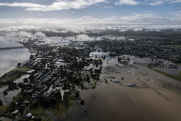 Heavy flooding along the Clarence River has impacted South Grafton.