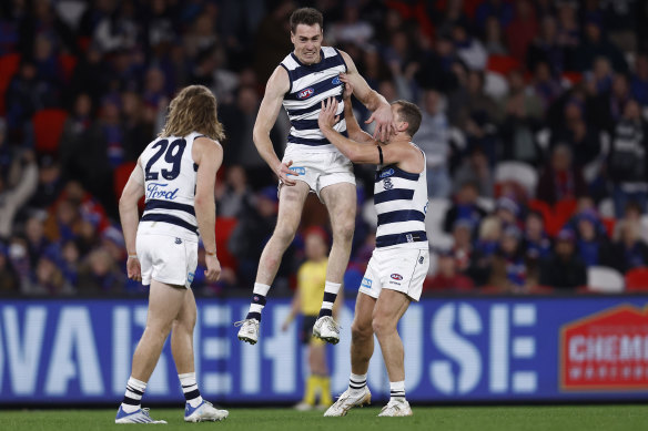 Jeremy Cameron celebrates a goal. 