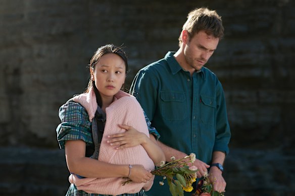 Yerin Ha as Mia and Charlie Vickers as Kieran in The Survivors.