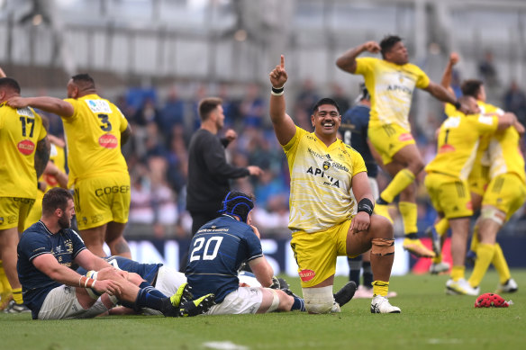 Will Skelton celebrates victory for La Rochelle over Leinster in the 2023 European Cup final.