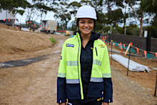 With Foreman Dan off on paternity leave, there’s a new foreman on site and for the first time in The Block’s history a woman has the job. 