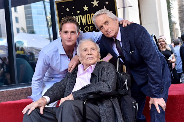 Cameron Douglas, Kirk Douglas, Michael Douglas 