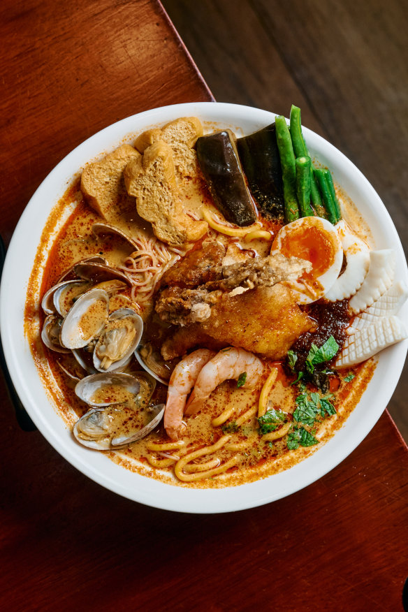 Clam and seafood laksa.