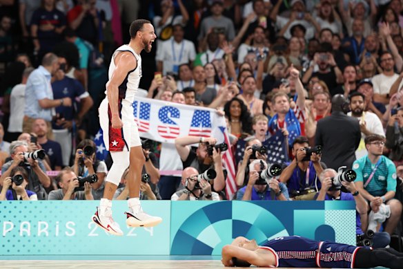 Stephen Curry of the United States celebrates after victory against Serbia.