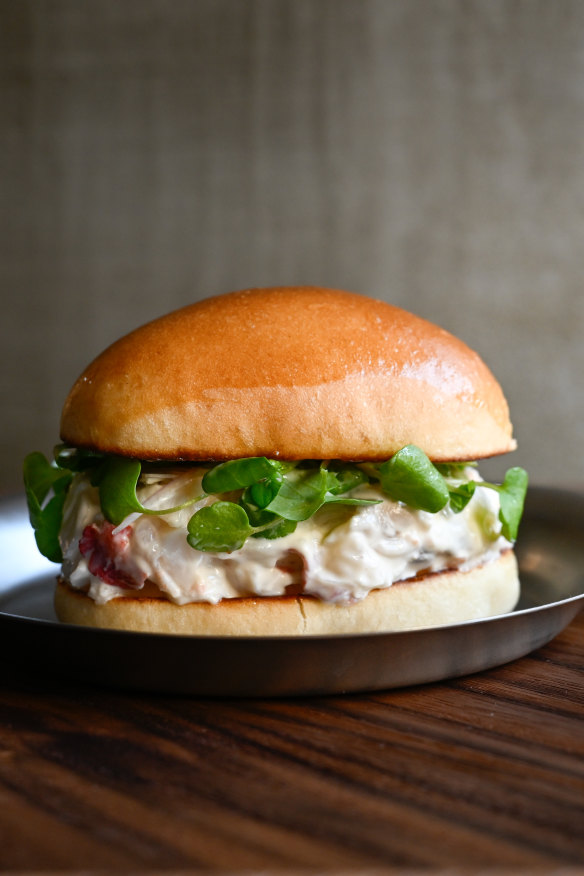 The super-famous Lobster roll