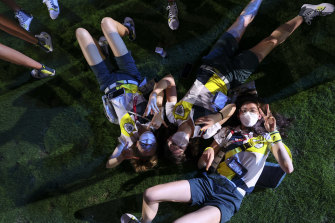 Athletes enjoying Sunday at âa Tokyo parkâ, just as planned by organisers.