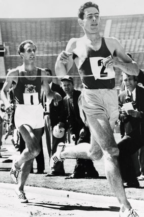 Australia's Jim Bailey shocked world-record holder John Landy to run the first mile under four minutes in the United States in 1956. 