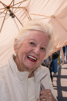 Lorna Virgo waiting to see the royals at the Opera House.