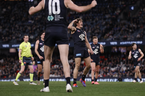 Charlie Curnow of the Blues celebrates a goal 