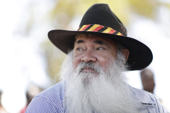 Labor senator Pat Dodson has resigned from politics.