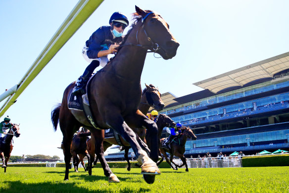 Rocketing By wins at Randwick to earn a shot at the $1 million Inglis Sprint.