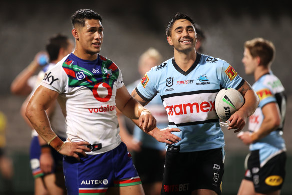 Shaun Johnson, right, will return to the Warriors next season.