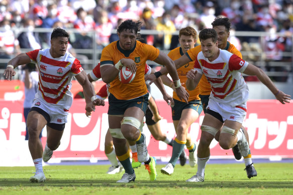 The Wallabies head for the UK on the back of five straight wins, including a last-start 32-23 victory over Japan in Oita.