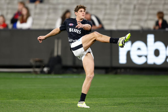 Charlie Curnow warming up for blockbuster semi-final clash.